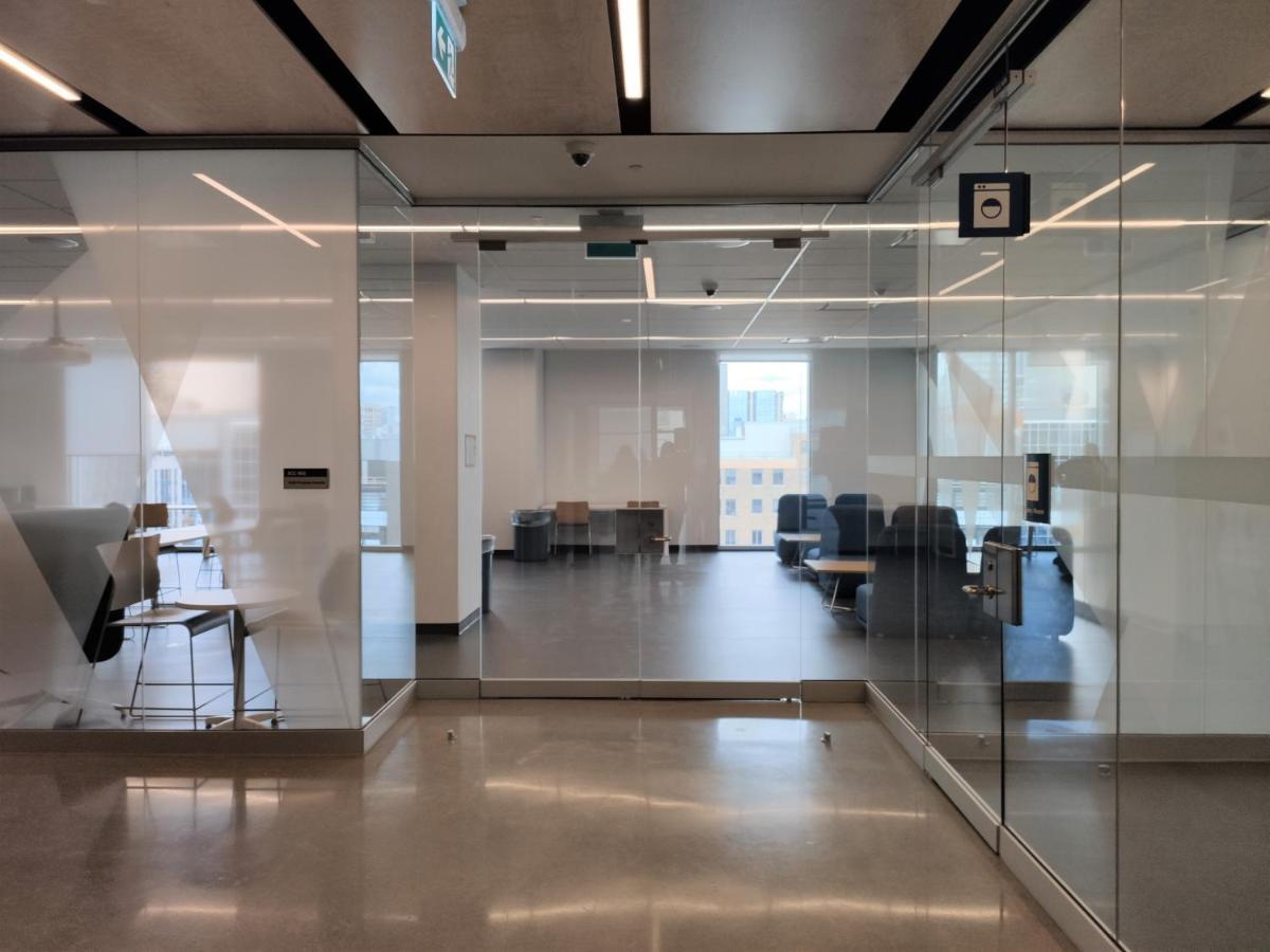 Toronto Metropolitan University-Daphne Cockwell Complex Residence المظهر الخارجي الصورة