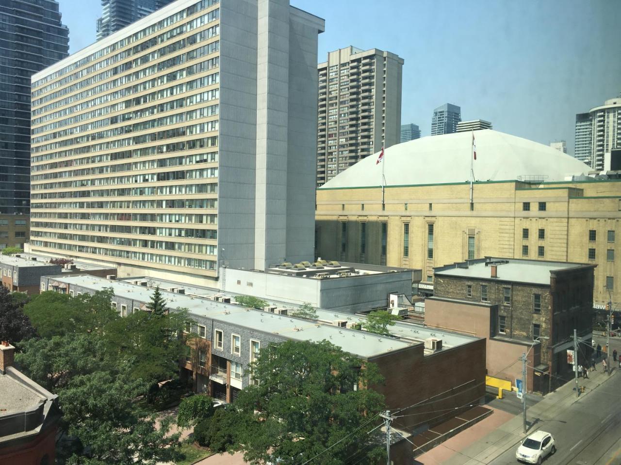 Toronto Metropolitan University-Daphne Cockwell Complex Residence الغرفة الصورة